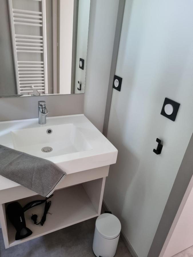 Chalet Etxetxoa, De 1 A 4 Personnes Avec Climatisation, Terrain Prive Et Piscine Hasparren Bagian luar foto